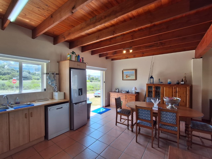 4 Bedroom Property for Sale in Stilbaai Wes Western Cape